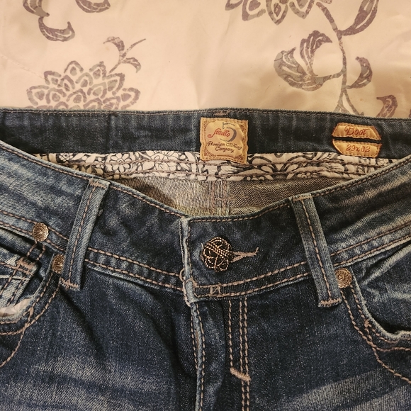 Studio 5 Low Rise Jeans - Picture 2 of 3